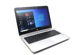 HP 450 G4 Windows 11 Pro 15.6” Intel Core i5-7200U 4GB DDR4 500GB HD HDMI Webcam Office