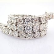 14K White Gold Tennis Bracelet Detailed With Brilliant Diamonds