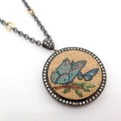 An Exquisite 18k Necklace Detailed With Micro-Mosaic and Brilliant Diamonds