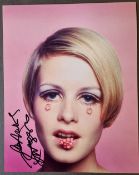Twiggy Signed Photograph