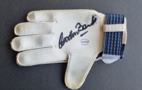 Gordon Banks Signed Glove
