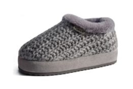 14 x Ladies Slippers