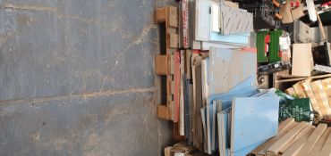 Kitchen Units and Draws