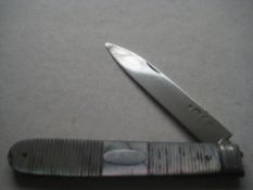 George IV Mother of Pearl Hafted Silver Bladed Folding Fruit Knife