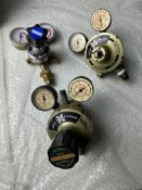 3x Pressure Gauges