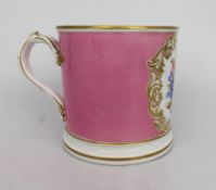 Mid-19th Century Worcester Porcelain Tankard With Rose Pompadour Ground