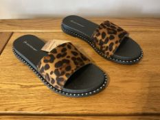 Dunlop “Ava” Ladies Sandals, Size 8, Leopard - New RRP £25.00