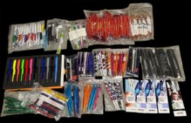 Approx. 250 x Pens