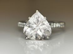 Beautiful 3.55 CT Natural Aquamarine Ring With Natural Diamonds & 18k White Gold