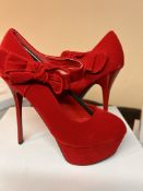 200 Pairs -Elegant High Heel Shoes
