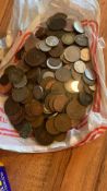 Over 200 Coins Mixture of Different Currencies. Very Good Collection