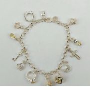 Vintage Sterling Silver Charms Bracelet