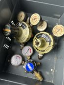 3x Pressure Gauges