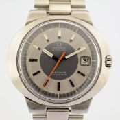 Omega / Dynamic - Date - Gentleman's Steel Wristwatch