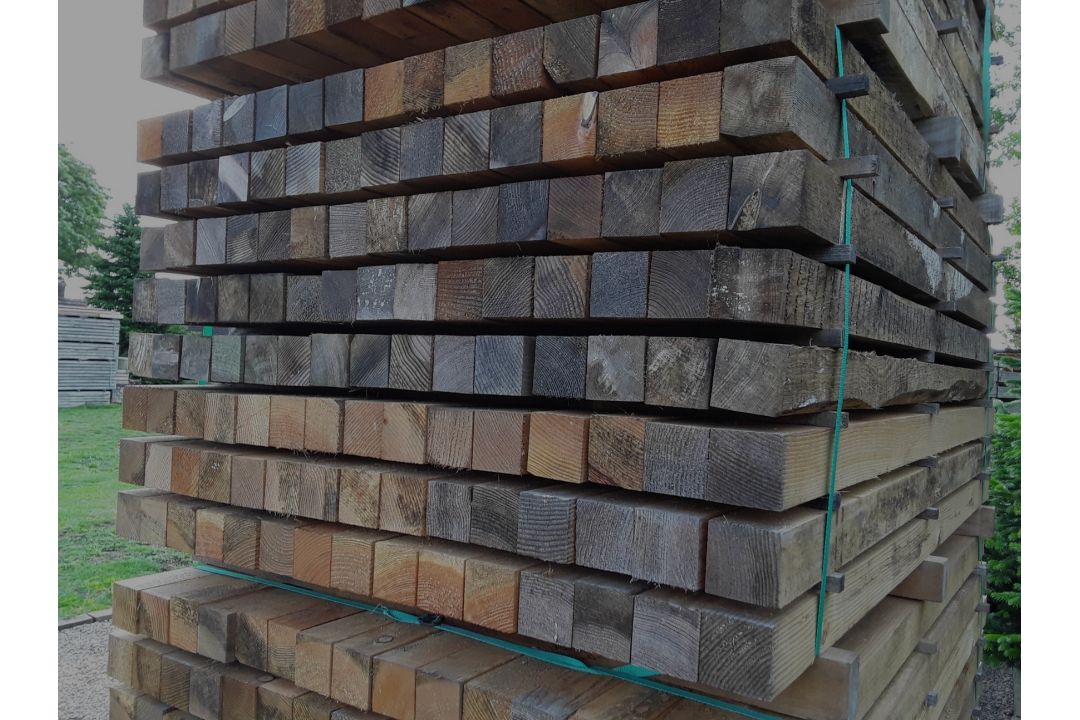 50x Softwood Sawn Timber Mixed Larch / Douglas Fir Posts - Image 2 of 4