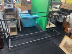 Large Metal Sofa Storage Rack On Wheels