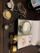 Mixed Lot of Watches, Mini Clocks Etc