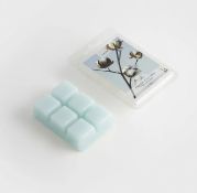Pallet of Avon fresh cotton wax melts