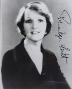 Penelope Keith Original Signature