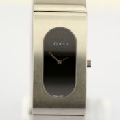 Title: Gucci / 2400L - (Unworn) Lady's Steel Wrist WatchDescription: Brand : Gucci Model : 2400L