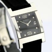 Title: Gucci / 7700L Date Dial - (Unworn) Unisex Steel Wrist WatchDescription: Brand : Gucci Model :