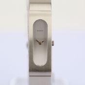 Title: Gucci / 2400S - (Unworn) Lady's Steel Wrist WatchDescription: Brand : Gucci Model : 2400S