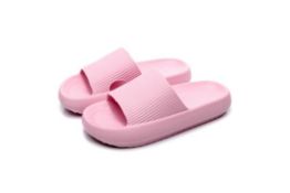 Title: 11 x Sliders for Men & Women size 36, 37, 38, 39 L9b Description: Surplus Amazon Stock -