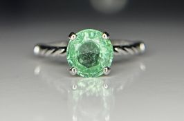 Beautiful 1.35ct Natural Emerald With Natural Diamonds & 18k Gold