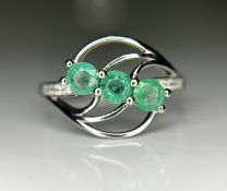 Beautiful 0.61Ct Natural Emerald Ring With Natural Diamonds & Platinum 950