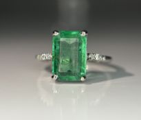 Beautiful 3.00 CT Natural Emerald Ring With Natural Diamonds & Platinum 950