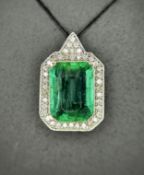 Beautiful 2.68 CT Natural Emerald Pendant With Diamonds & Platinum 950