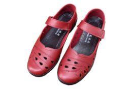 11 x Brand New Overstock - Women's Sandals RRP £418.77 Lb 6