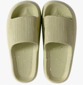 Olive Green Sliders Size EU 40-41 - EST £15 - V2-BOX 65