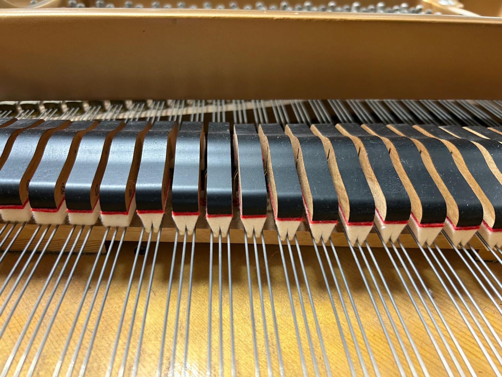 Flügel "C3" (Yamaha) - Bild 13 aus 17