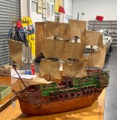 Großes Schiffsmodell