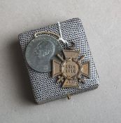 2-teiliges Konvolut von Orden und Ehrenzeichen