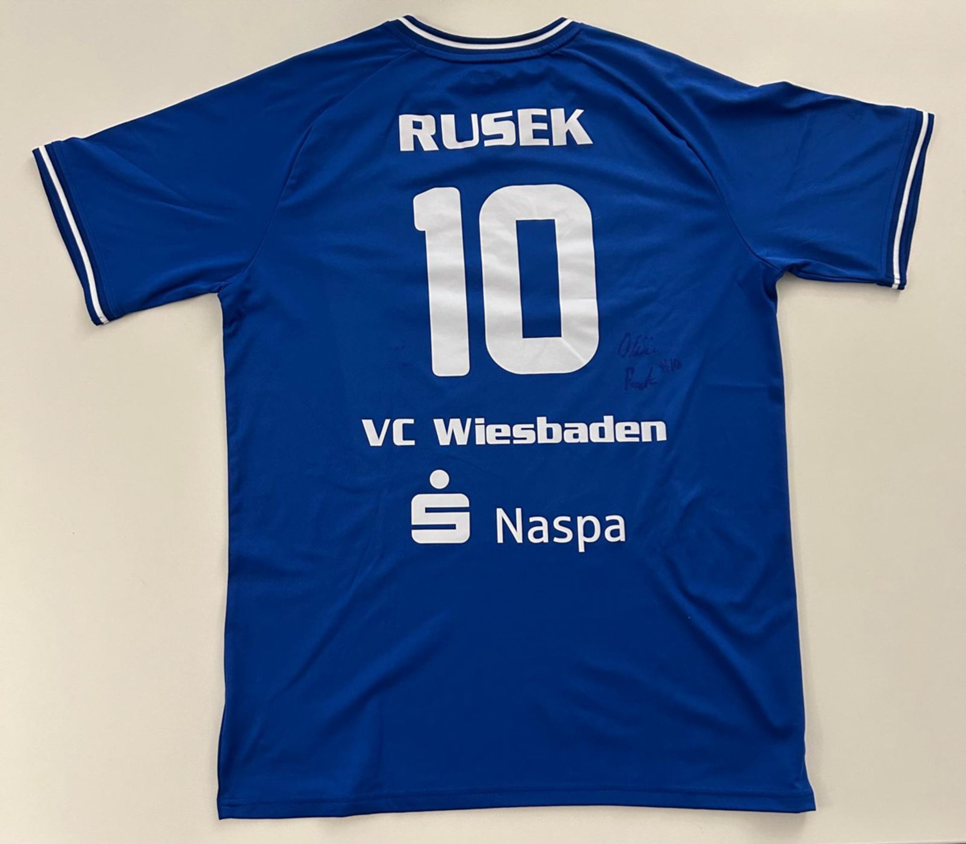 Original-Trikot von Olivia Rusek (getragen & handsigniert) - Bild 2 aus 3
