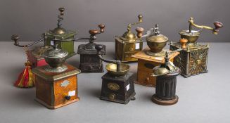 9-teiliges Konvolut von Kaffeemühlen (19./20. Jh.)