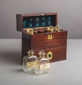 Reise-Apotheke (England, 2. H. 19. Jh.)