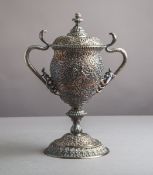 Großer Deckelpokal (wohl Niederländisch-Ostindien, 19. Jh.)