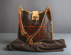 Damenhandtasche / Musette (Louis Vuitton, Paris)