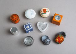 10-teiliges Konvolut von kleinen Dosen