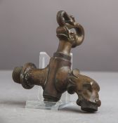 Figürlicher Wasserhahn