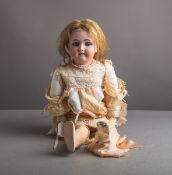 Porzellankopf-Puppe (Simon und Halbig / Heinrich Handwerck, um 1900)
