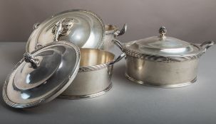 3-teiliges Konvolut von großen Deckeltöpfen
