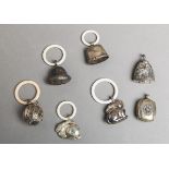 14-teiliges Konvolut von Silber-Babyrasseln mit Beißring (um 1900 - 1950)