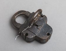 Vorhängeschloss in Kleeblattform (um 1600/50)