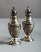 Salz- und Pfefferstreuer 925 Sterlingsilber (Rogers, England)