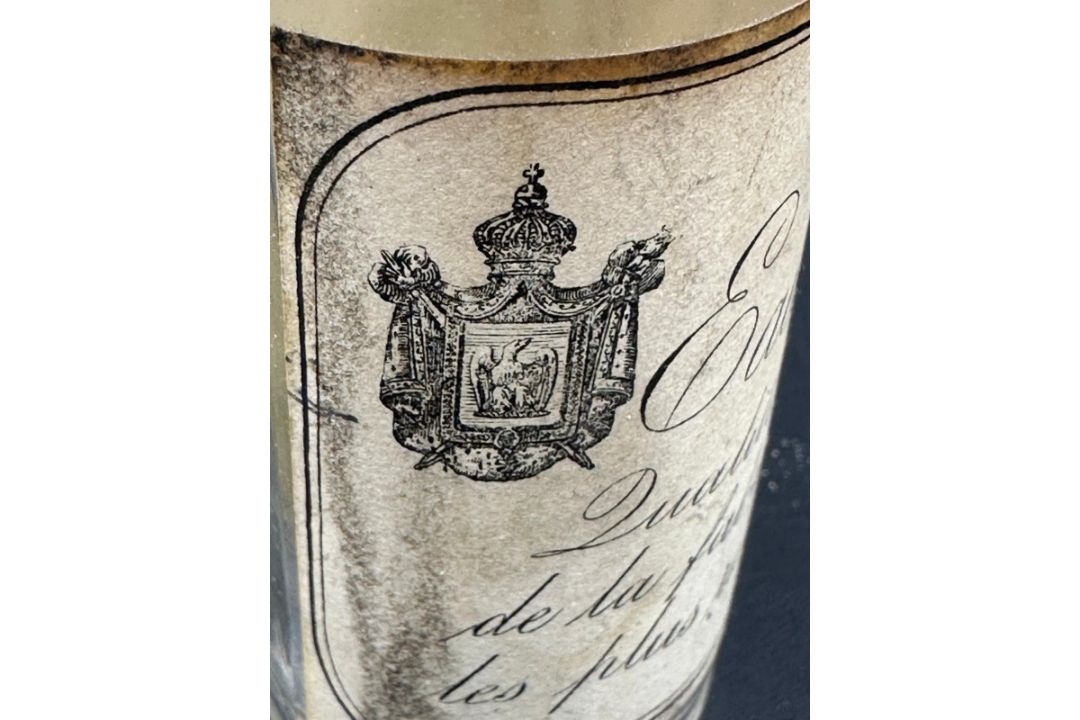 A vintage eau de cologne bottle with a cork stopper - Image 3 of 3