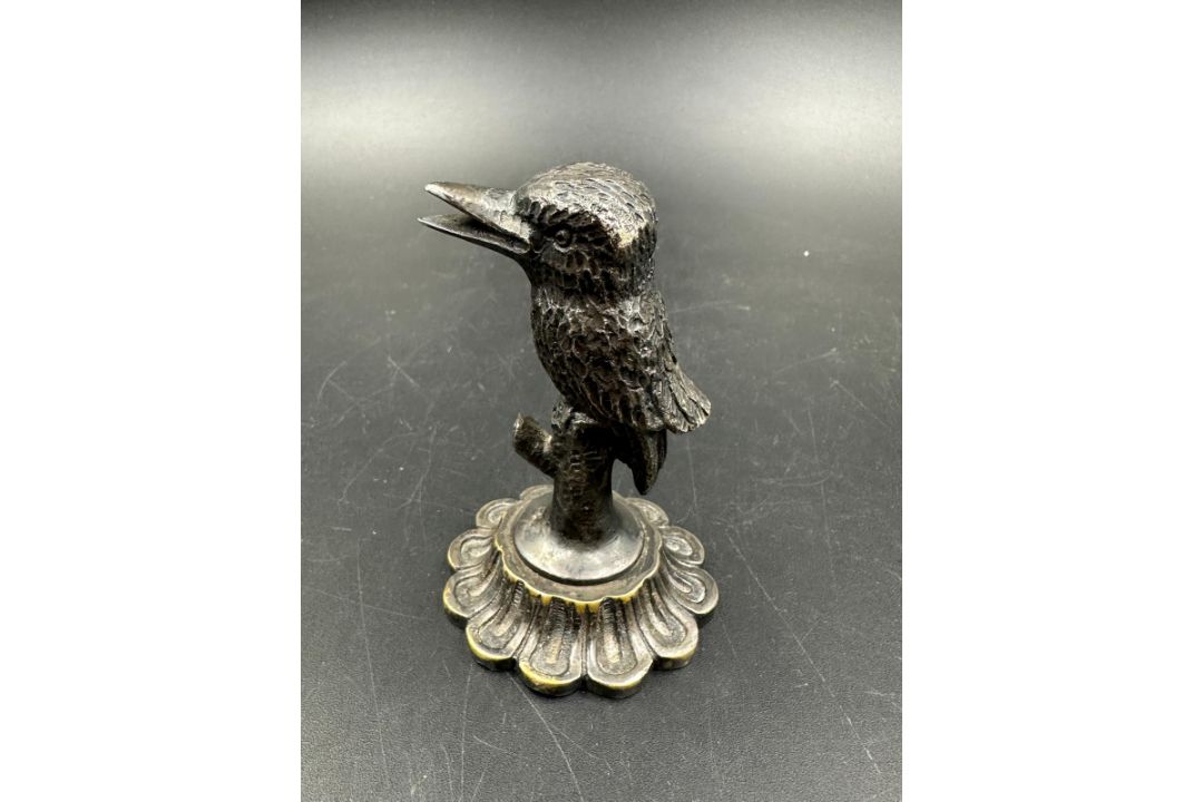 Kookaburra cast metal desk weight 9cm - Image 3 of 4